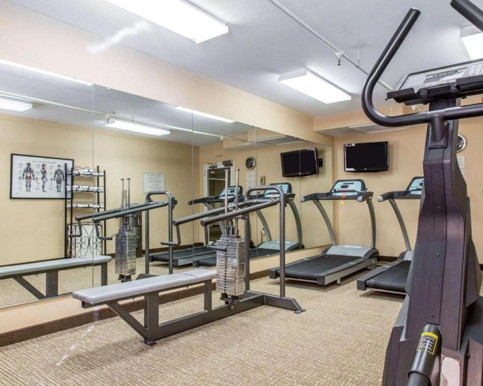 Quality Inn Mystic-Groton Екстериор снимка