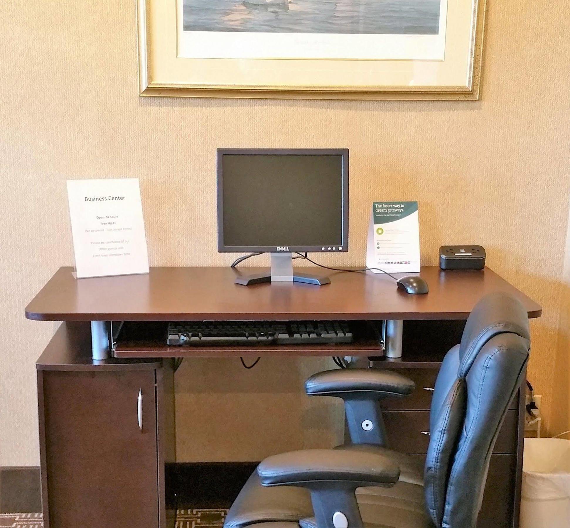 Quality Inn Mystic-Groton Екстериор снимка