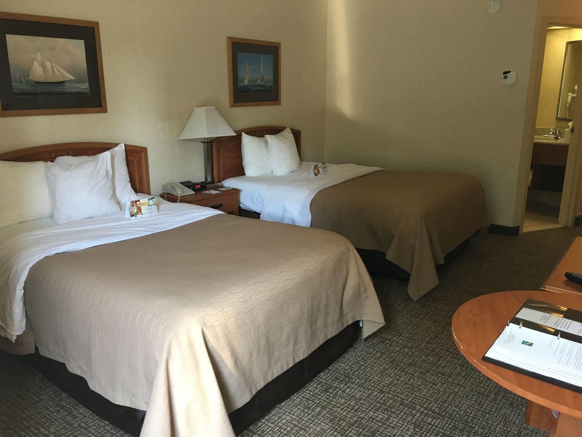 Quality Inn Mystic-Groton Екстериор снимка